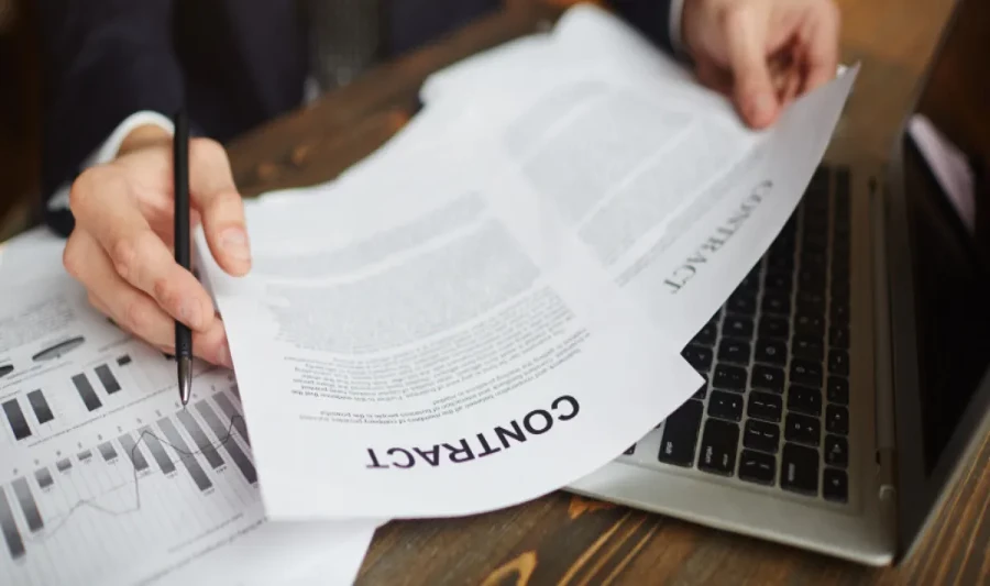 مدیریت قرارداد پروژه